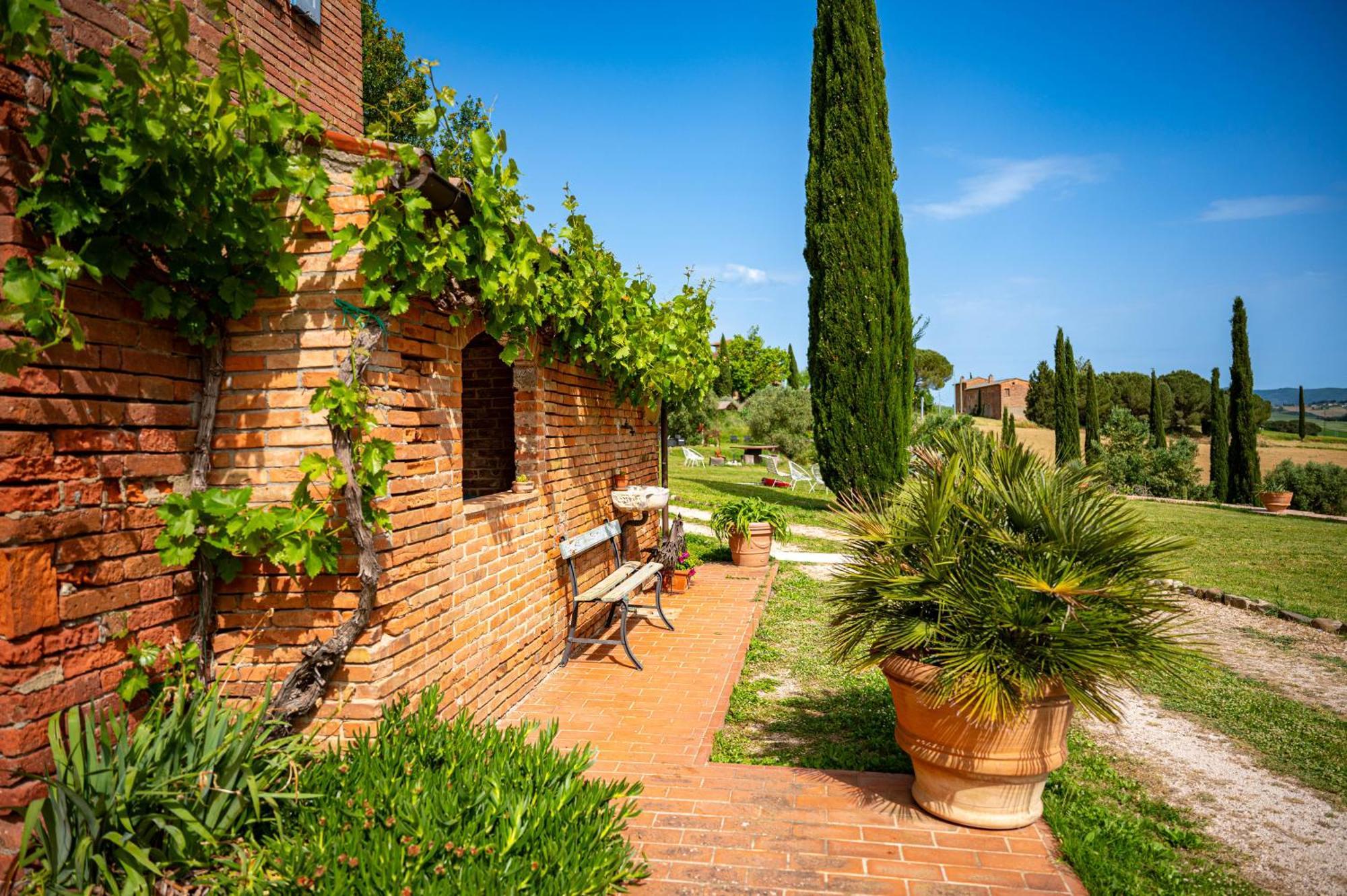 Agriturismo Poggio Antico Binami Ngoại thất bức ảnh