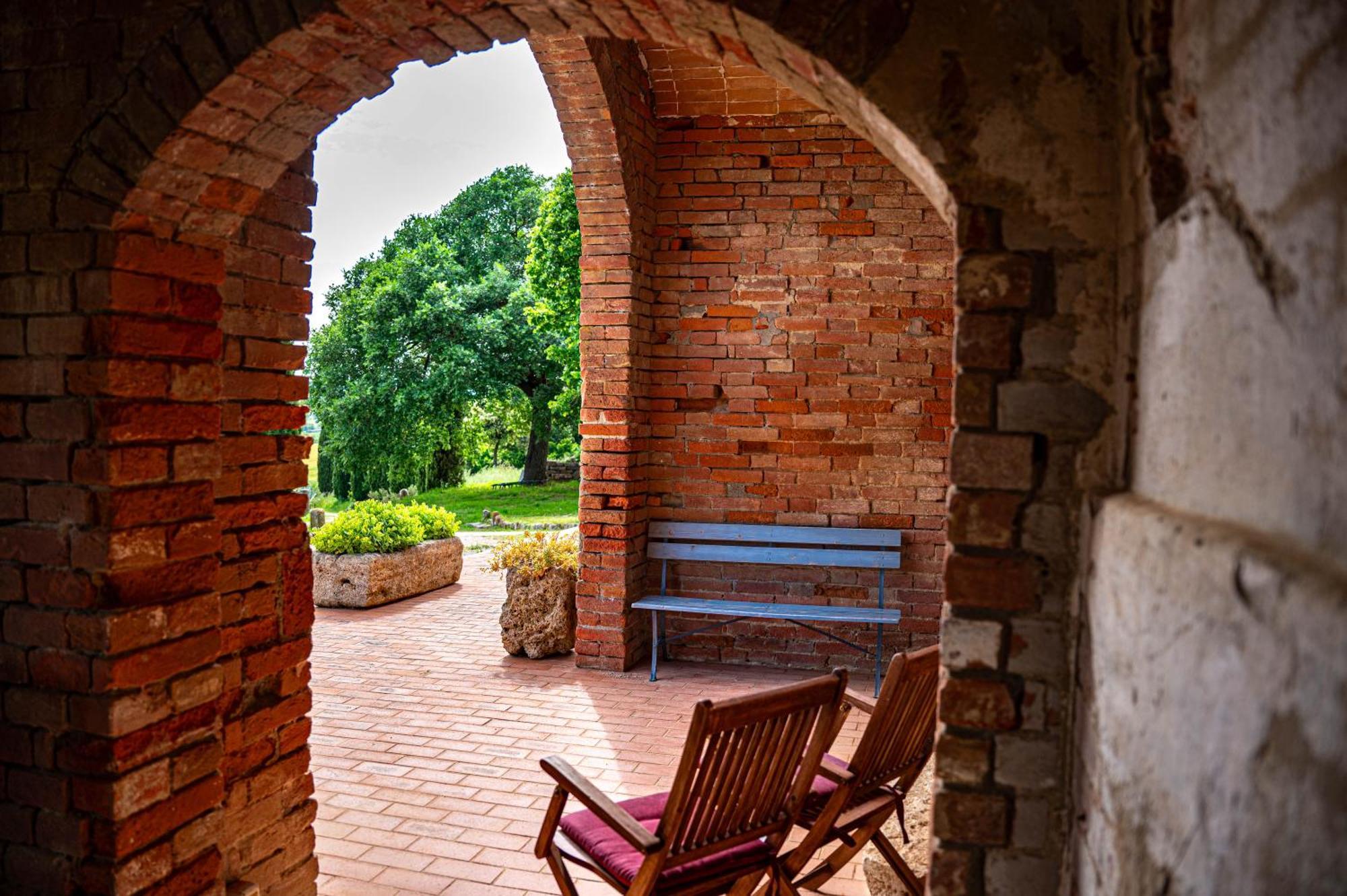 Agriturismo Poggio Antico Binami Ngoại thất bức ảnh